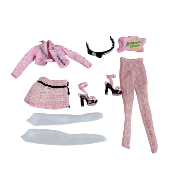 Rainbow High Bella Parker Doll Series 3 Original Clothing Pink Hair 14 PCS MGA - Picture 4 of 10